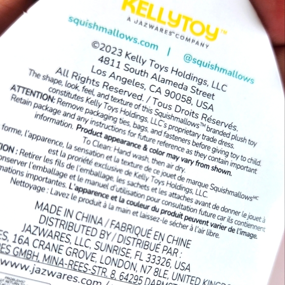 GWENDOLYN 🦇 Blacklight Pink Fruit Bat Original Squishmallow by Kelly Toy☆》NWT《☆ - Picture 7 of 8